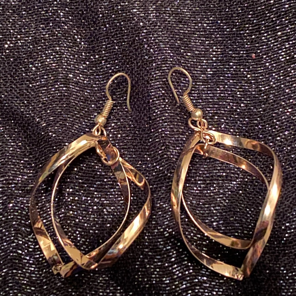 Earrings.